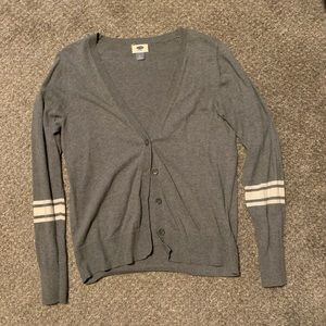 Grey cardigan